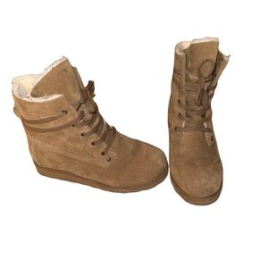 Bearpaw Tan Suede Platform Boots Fur